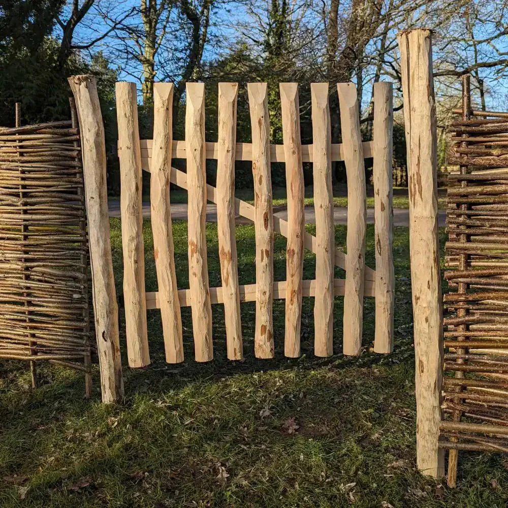 1.2m Chestnut Picket Garden Gate – Rustic Split Hazel with Hinges